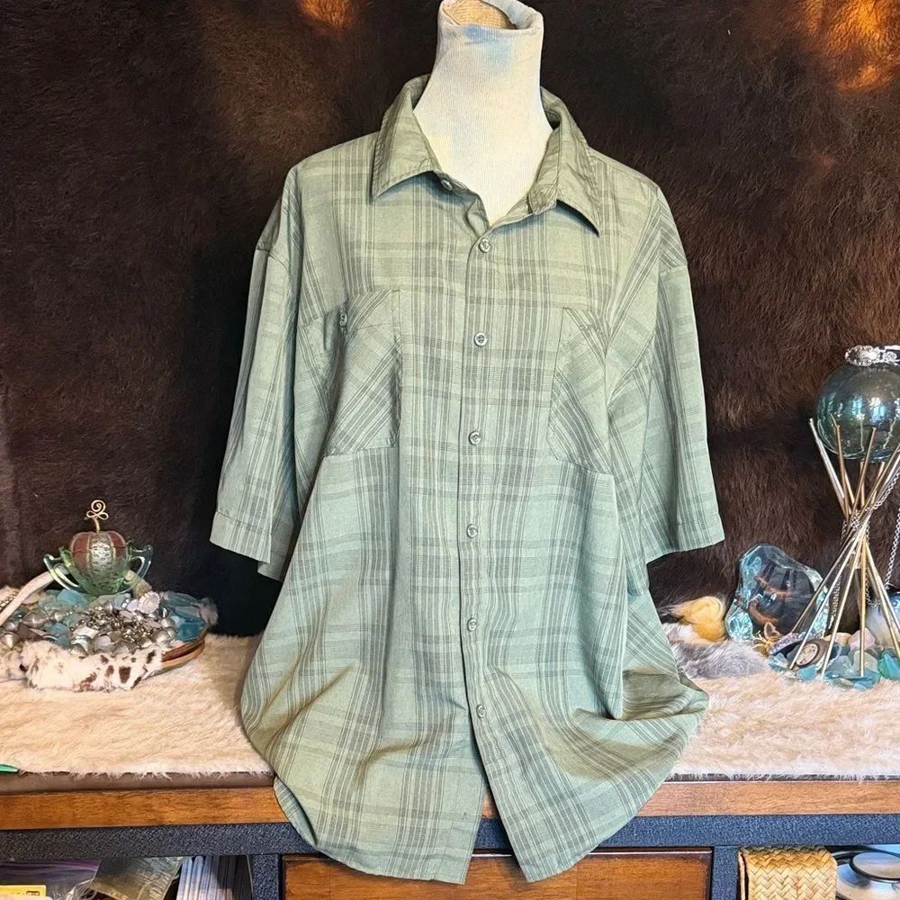 Light Sage Green Plaid Button-Up Shirt XXL (BK5)